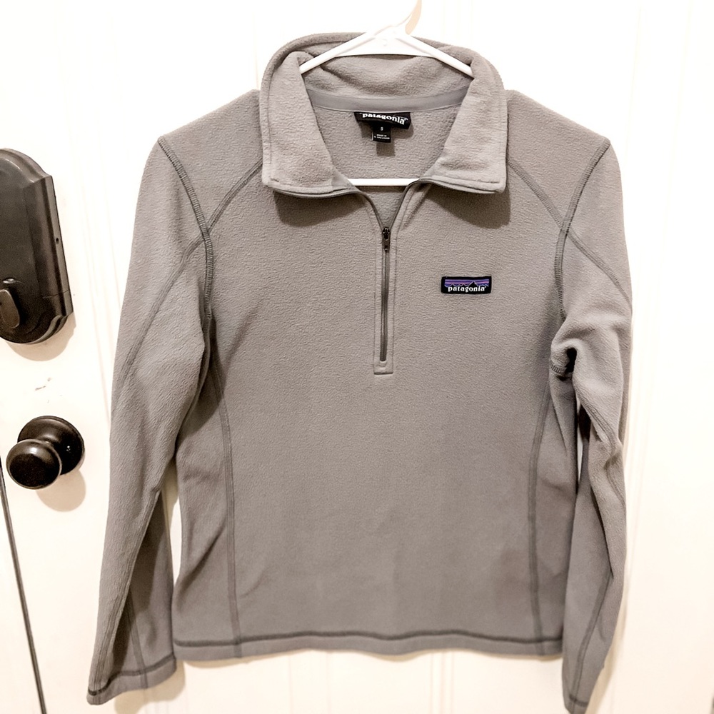 Patagonia grey pullover
